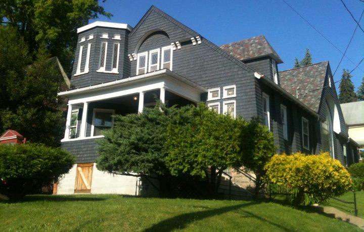 WALNUT LODGE